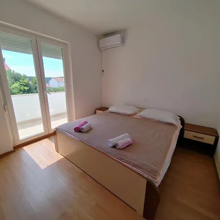 With A Parking Space Barbat, Rab - 22752 Apartment Rab Town