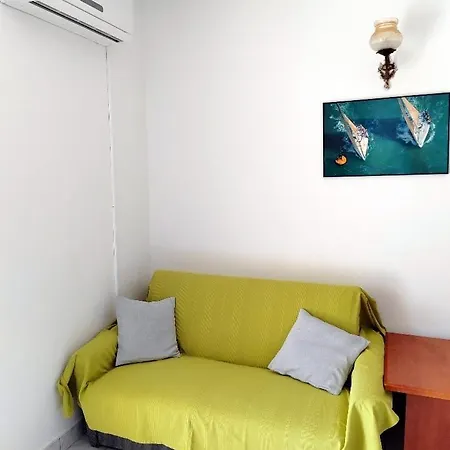 Apartment With Parking Space Barbat - Rab - 22752 Rab Town